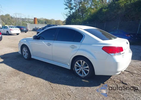 2013 Subaru Legacy 2.5I Premium z USA, uszkodzony, nr VIN 4S3BMBC60D3025316